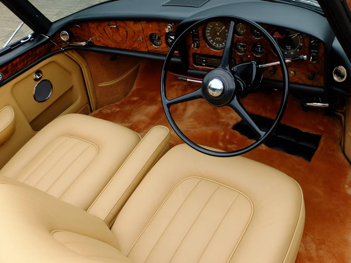 Bentley Class S3 1964 Interior